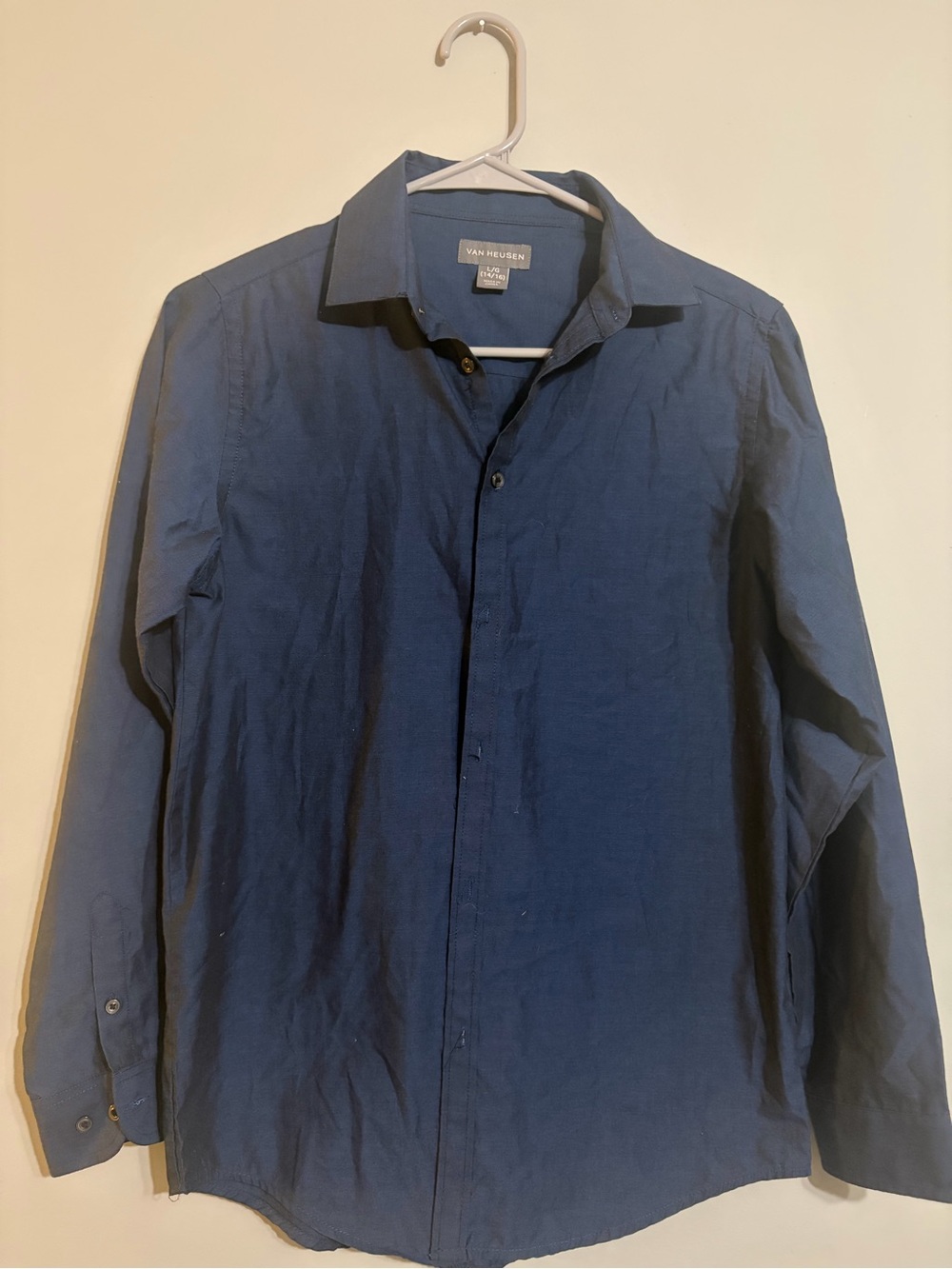 Van Heusen Men's Navy Blue Long-Sleeve Dress Shirt